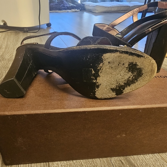Authentic Louis Vuitton high heel Sandals - Picture 6 of 7